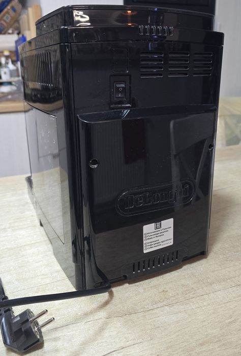 Espressor automat De'Longhi Magnifica S