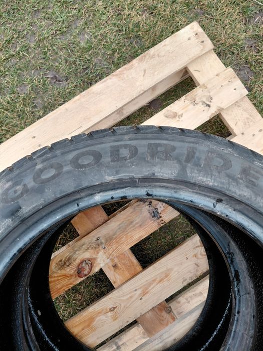 Cauciucuri 2 bucati 215x50r17 dot 2023