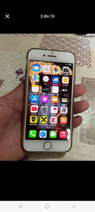 Vand sau schimb 3 telefoane Iphone