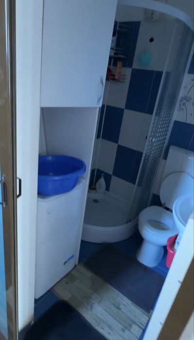 Garsonieră de închiriat – zonă accesibilă, liniștită