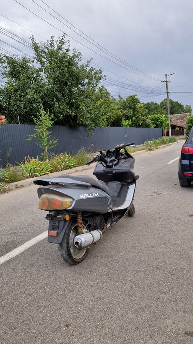 Vand scuter Relox