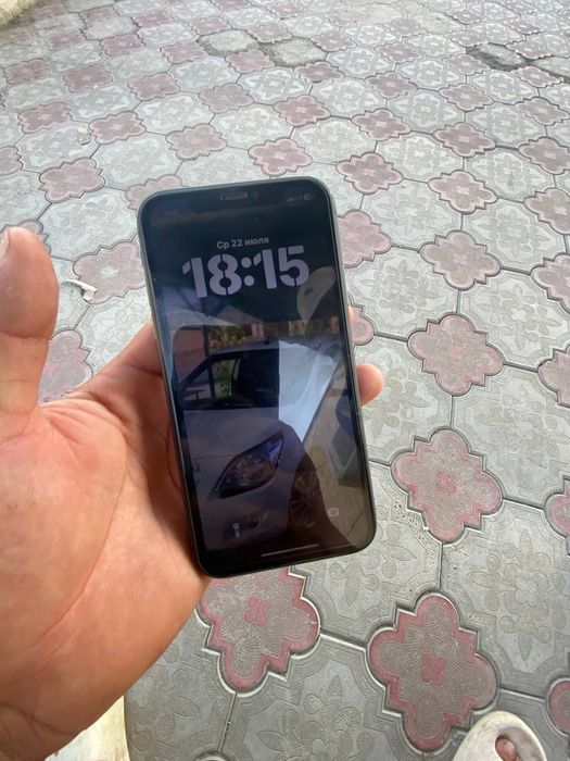 Sotiladi Iphone 11