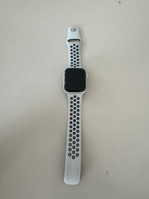 Apple watch se nike 44m