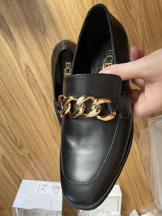 Продам новые мокасины