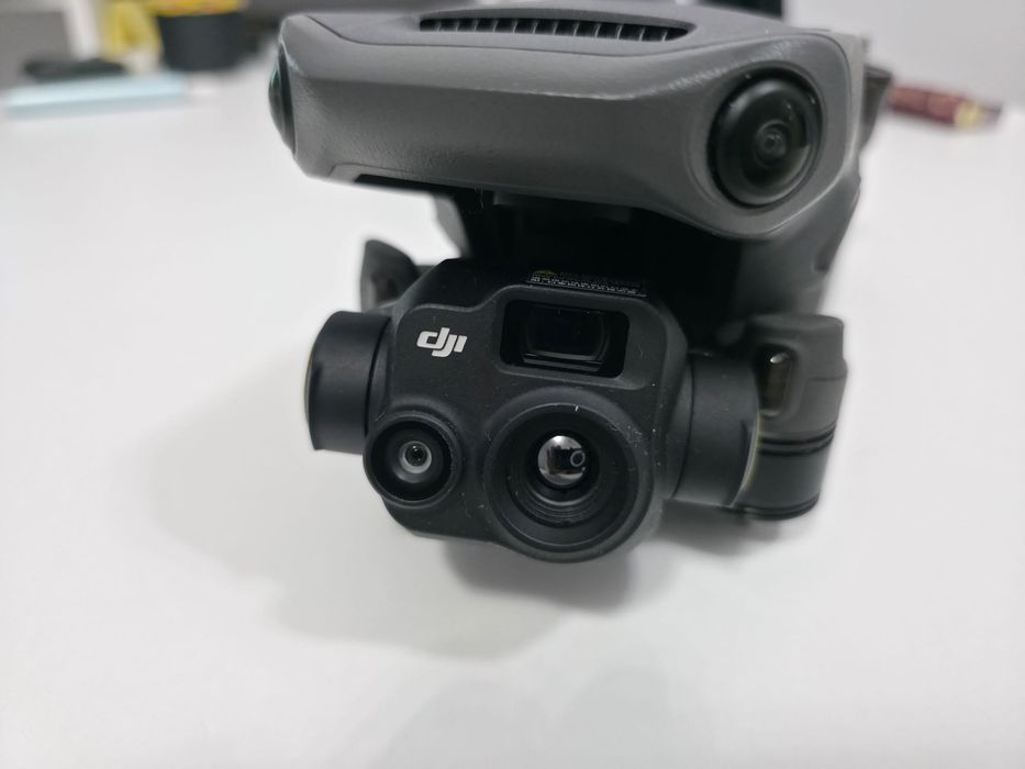 DJI Mavic 3T Thermal — перфектно състояние FCC