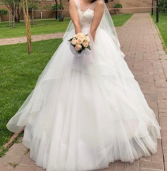 Продам свадебное платье