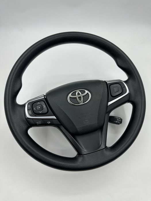 Toyota camry 55 руль