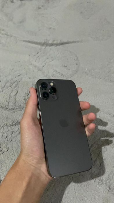 Продам 12 pro max