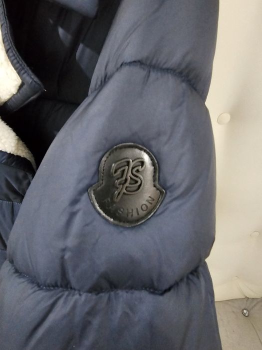 Продам куртку (холофайбер) зима Астана