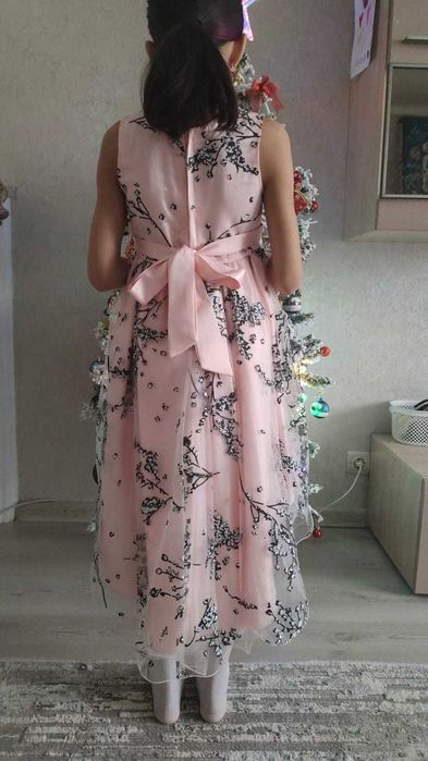 Продам детское платье