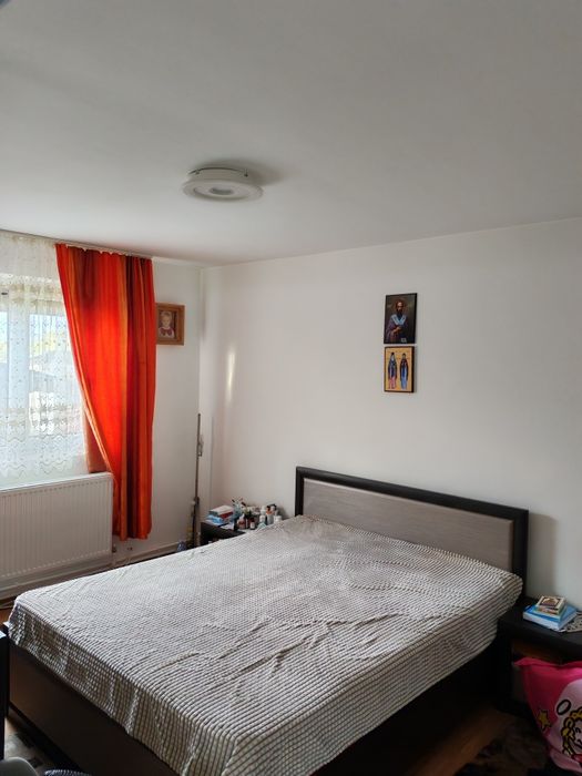 Vând sau schimb casă Câmpineanca la preț de apartament