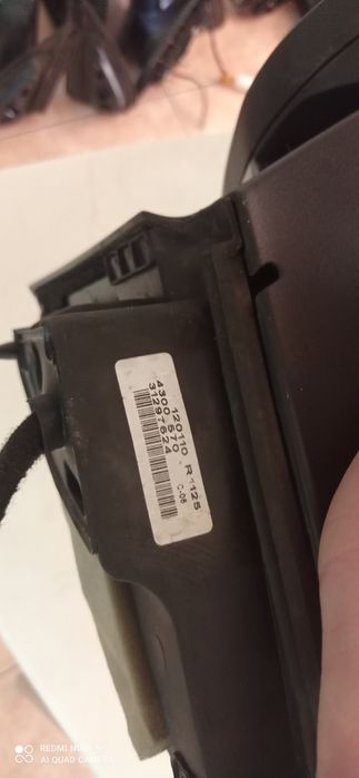 Вольво S80/V70. XC70. Зеркала оригинал.