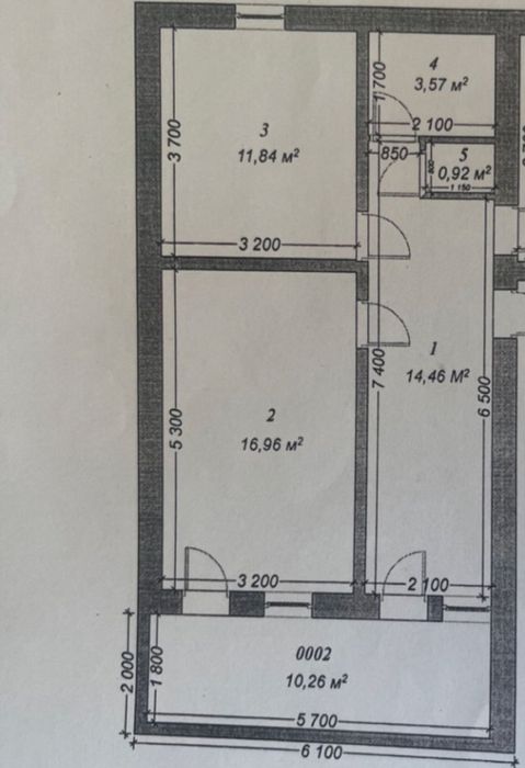 3 xonali uy sotiladi remontlari o'rtacha xamma sharoitlari bor