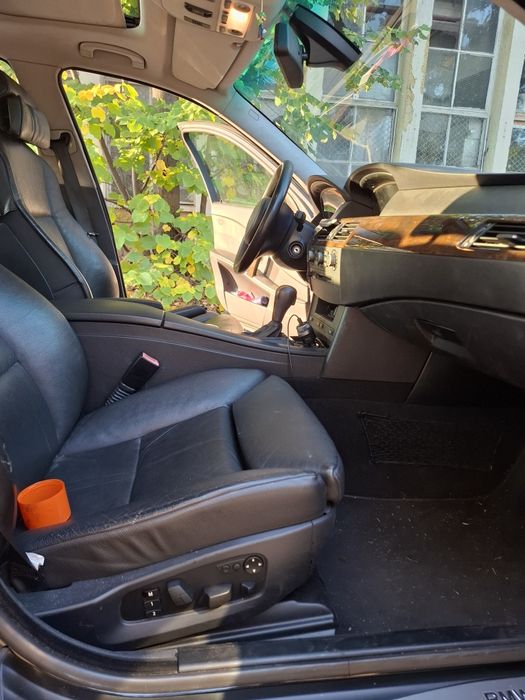 Bmw 545i v8 бензин газ/екстри/2ключа