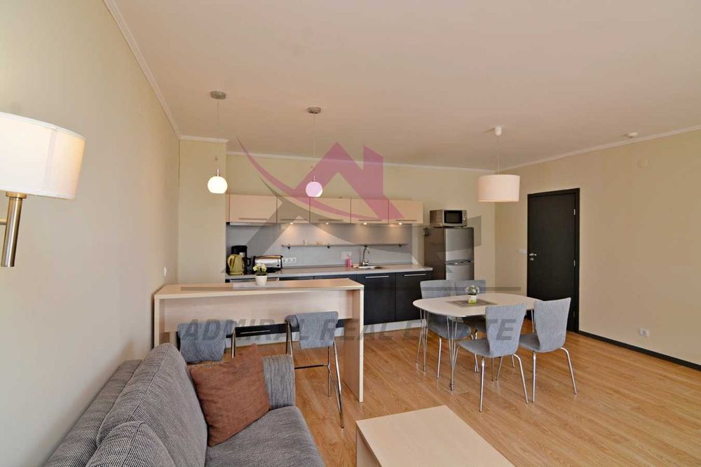 Продава се Двустаен апартамент в Варна, Левски - 90 кв.м за 889 €/кв.м - Снимка #1