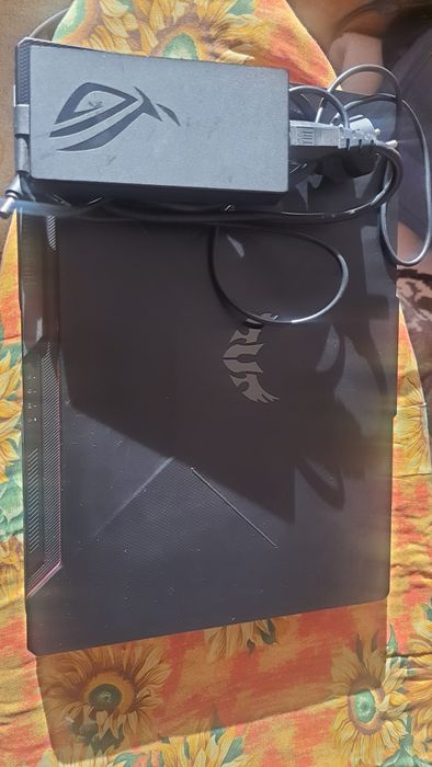 ASUS tuf gaming F15 FX506 LH i7 1T