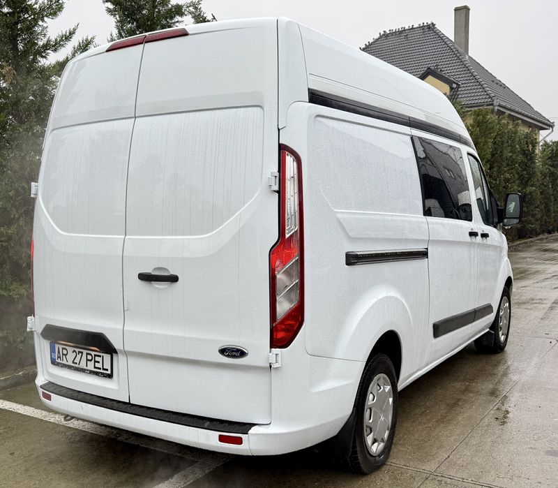 Transit Custom 2.2 D 6 locuri si 7m cub bagaj L2H2,an 2015,125 PS.Clima.
