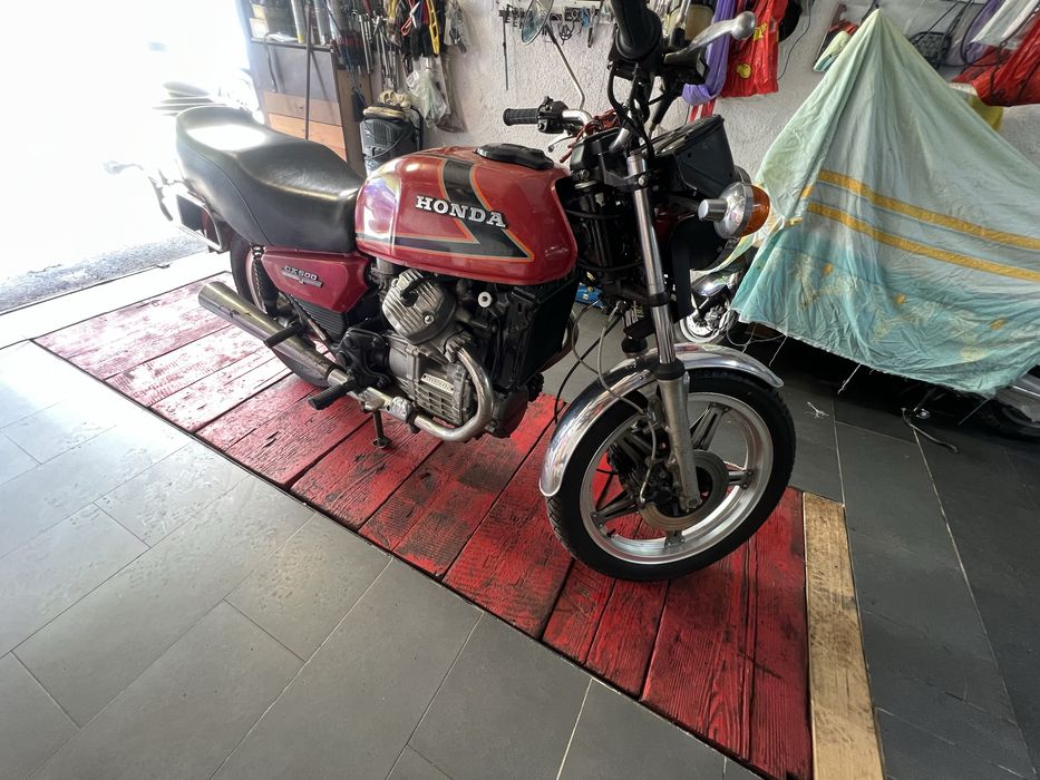 Honda GX500 State tehnică și estetică deosebită