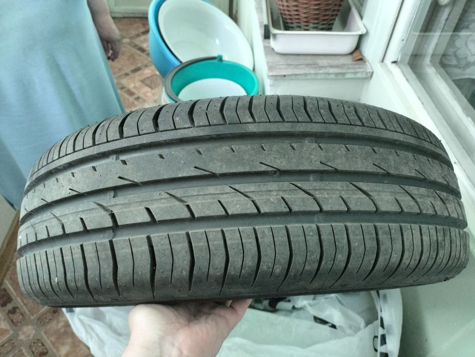 Продам комплект резины