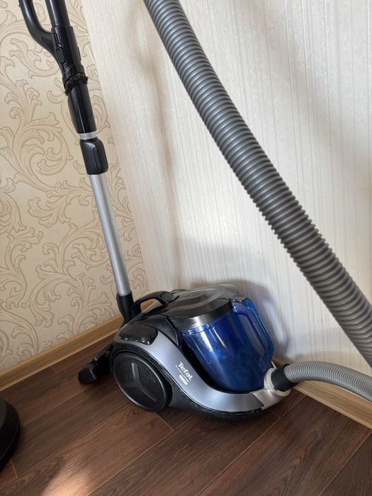 Продам пылесос tefal в хорошем состоянии