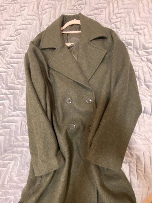 Чисто ново зимно палто
