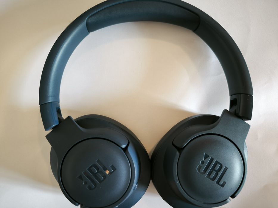 Casti JBL TUNE 720BT