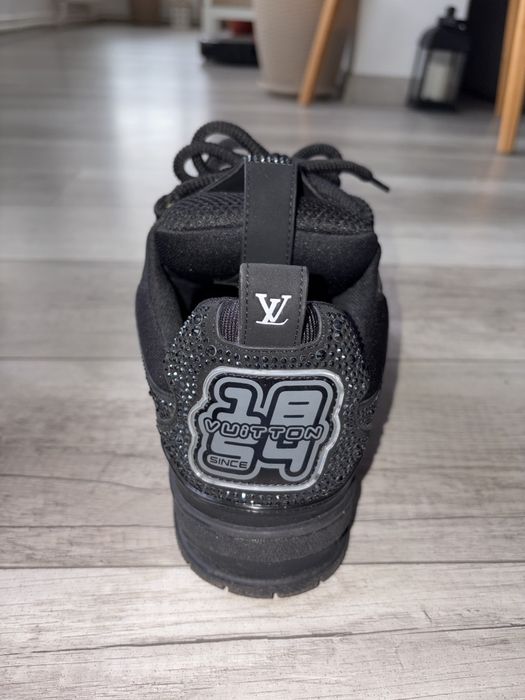 Lv skate swarovski