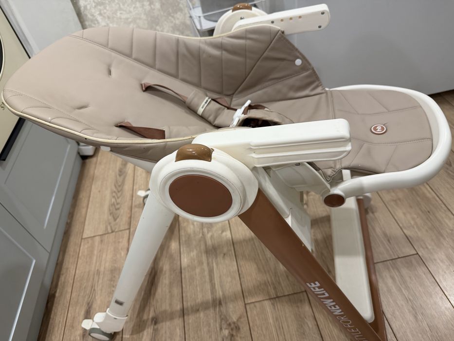 Детский стул для кормления