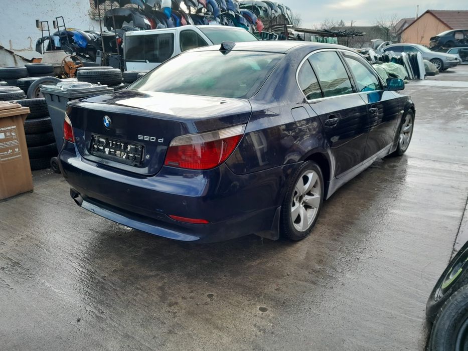 Usa/usi stanga BMW Seria 5 E60