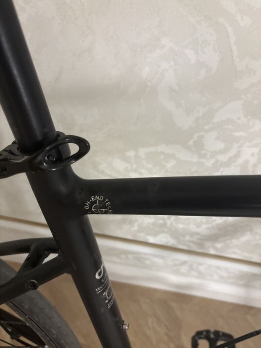 Шоссейный велосипед продается срочно!!!