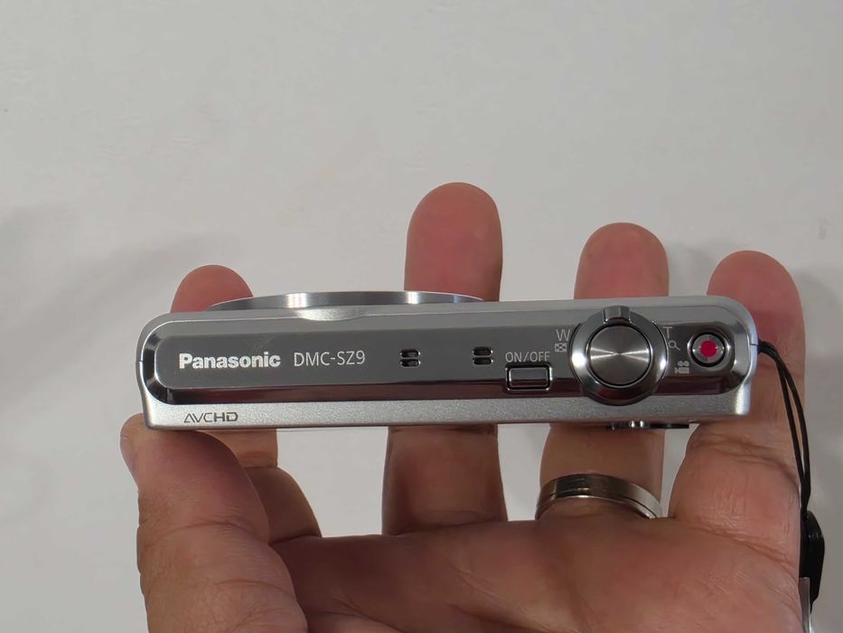 Aparat foto digital compact Lumix SZ9 WI-FI 16.1MP 10x Zoom