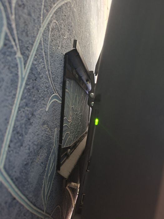 Продаю телевизор LG смарт