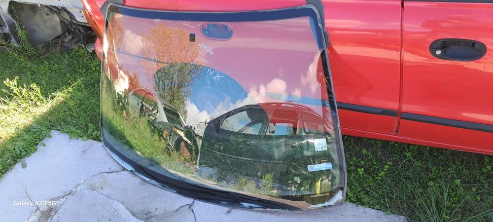 Предно (челно) стъкло за Хонда СИВИК / Honda Civic Fastback