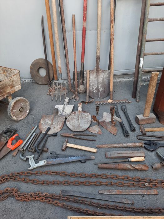 Продам хоз инвентарь.. инструмент  ссср..