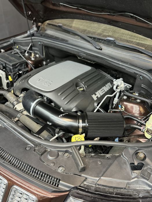 Интейк за Jeep grand cherokee 5.7