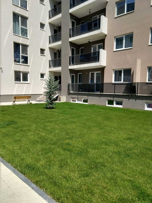 Persoana fizica inchiriez apt 2 camere