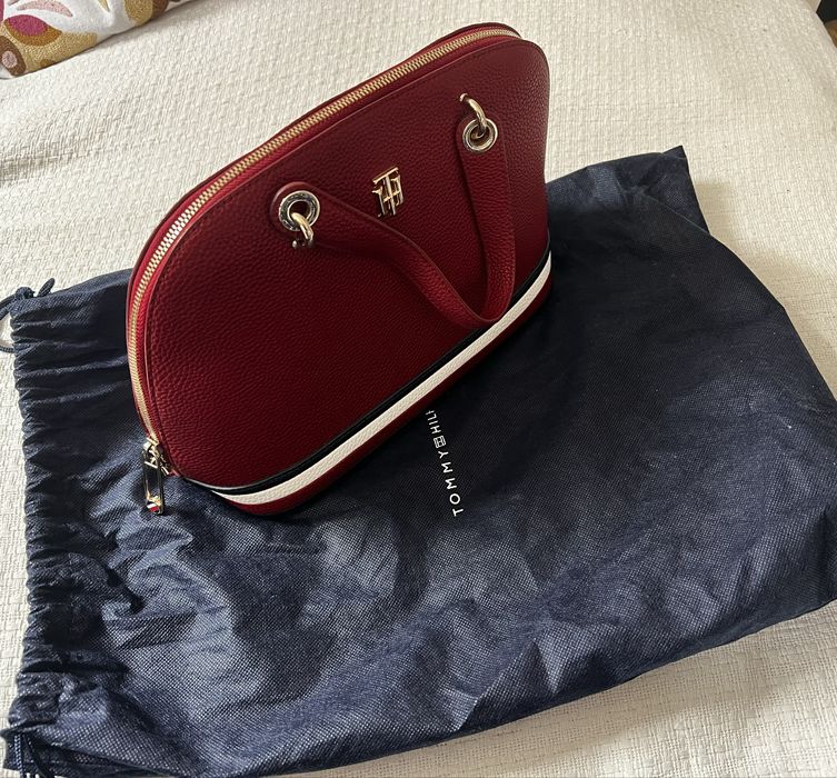 Geantă Tommy Hilfiger