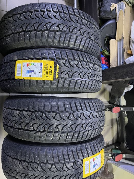 Продам новую резину!