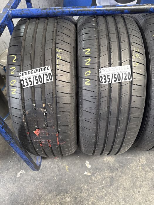 235/50/20 Bridgestone