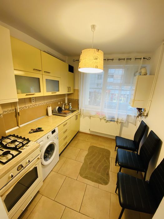 Ofer spre Inchiriere Apartament 2 camere Etaj 1 zona Muzeului Bd. Traian