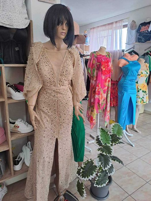 Rochie lunga de seara.