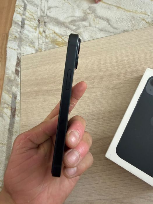 Iphone 13 mini.