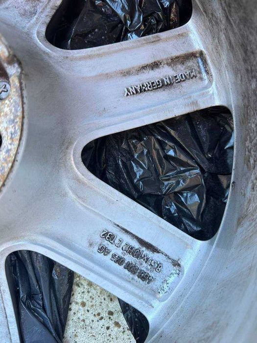 Jante AUDI 5x112 8,5J ET32