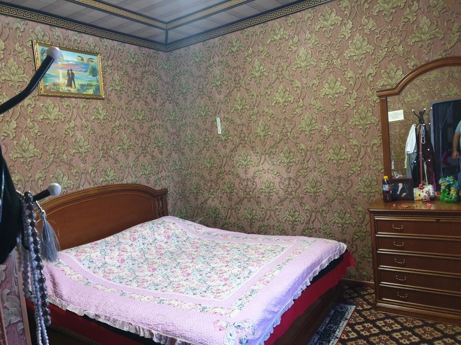 Шинамгина ховли сотилади