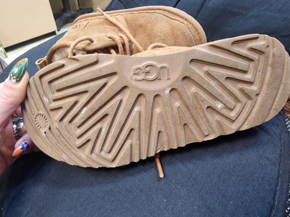 UGG детски боти номер  32.5