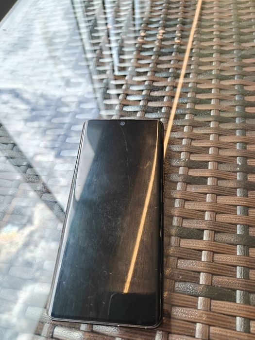 Обмен xiaomi 12s ultra  
Под