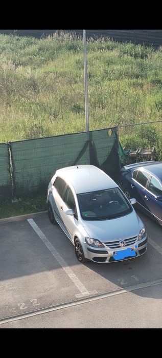 Volkswagen golf plus