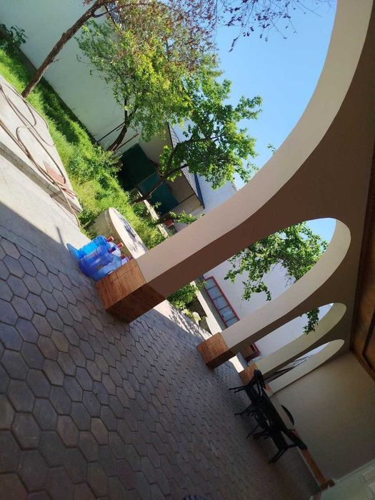 Qarshi shahri Alisher Navoiy MFYda hovli sotiladi