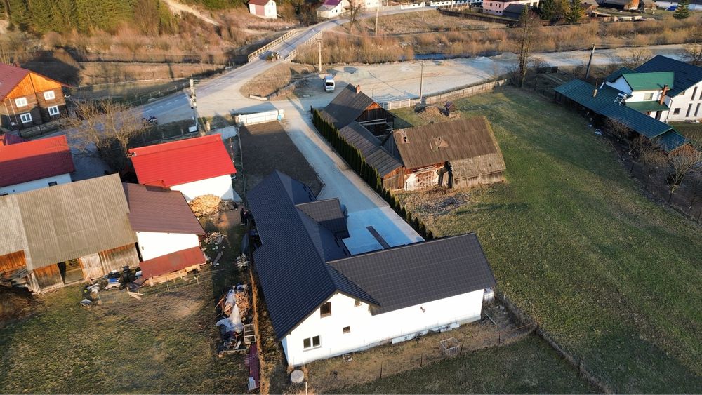 Spre vânzare proprietate în Mănăstirea Humorului - Suceava