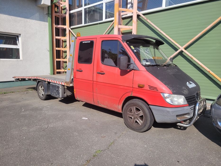 Autoplatformă Mercedes Sprinter